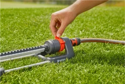 Gardena Aqua M Oscillating Sprinkler 12 Gardena Aqua M Oscillating Sprinkler -Plant Care Shop Gardena Aqua M Oscillating Sprinkler 4 30427.1707353117