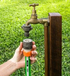 18mm Hi-Flo Plastic Watering Set -Plant Care Shop Neta 18mm Hi Flo Plastic Watering Set 2 49776.1707289313